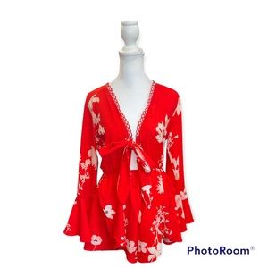 Hello Molly Red Floral Trumpet Sleeve Romper Size 8